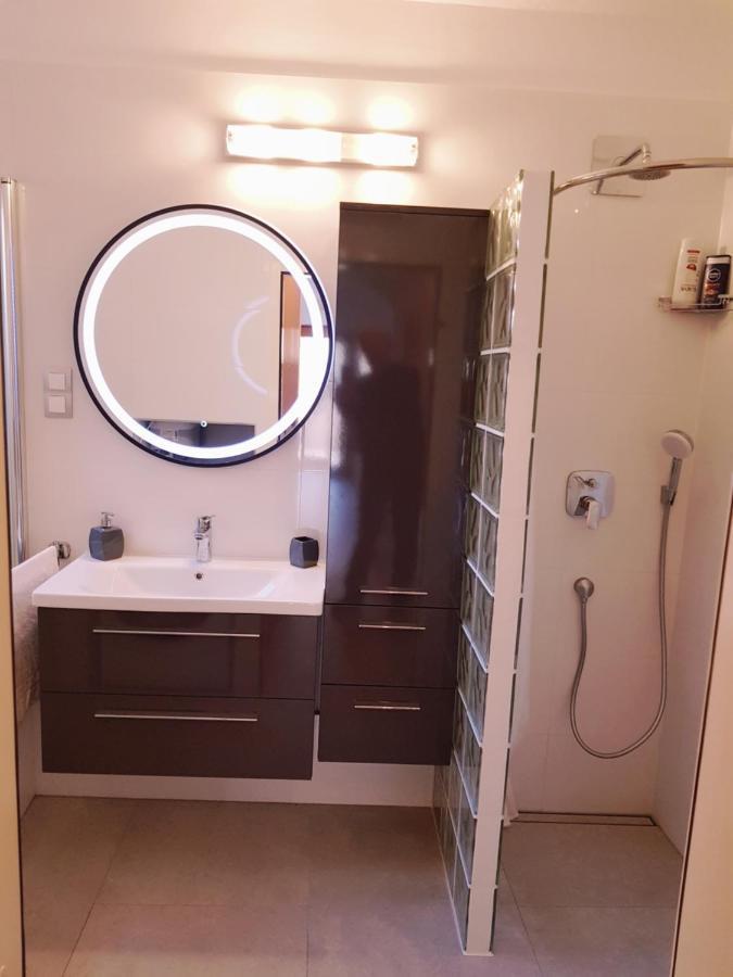 Apartment Centar Оміш Екстер'єр фото